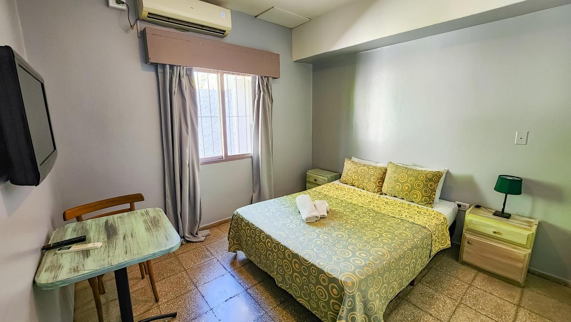 Hotel Juan B Justo Mendoza Room photo